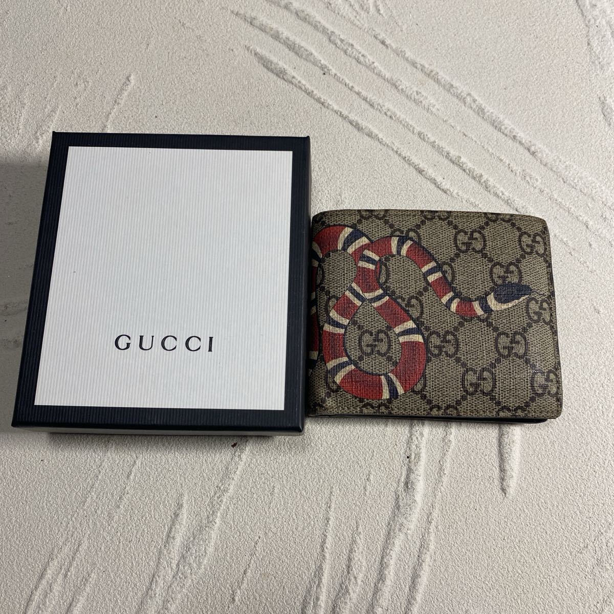 Yahoo!オークション -「gucci スネーク 財布」の落札相場・落札価格 Yahoo!オークション -「gucci スネーク 財布」の落札相場・落札価格