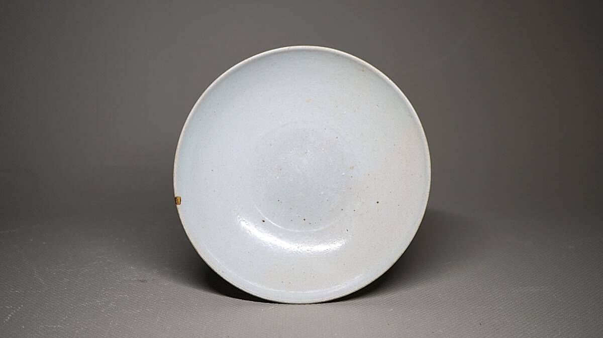 珍しい 李朝高麗陽刻紋 小皿 工芸品 - 工芸品 珍しい 李朝高麗陽刻紋 小皿 工芸品 - 工芸品