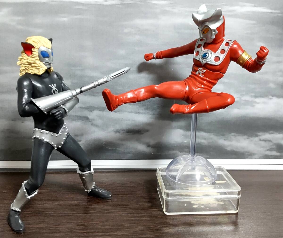 Yahoo!オークション -「ウルトラマンレオ フィギュア Yahoo!オークション -「ウルトラマンレオ フィギュア