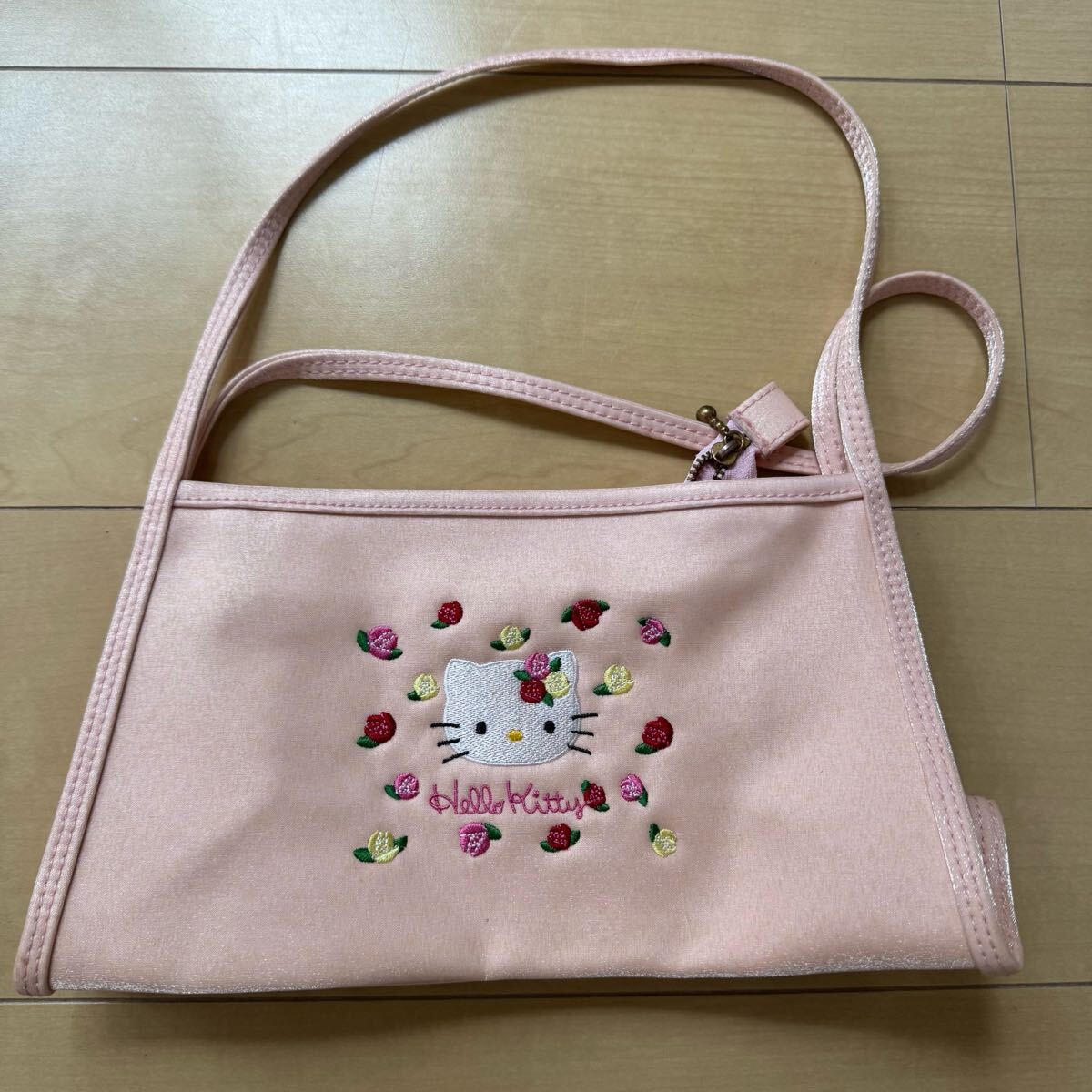 Yahoo!オークション -「キティ レトロ バッグ」(コミック Yahoo!オークション -「キティ レトロ バッグ」(コミック