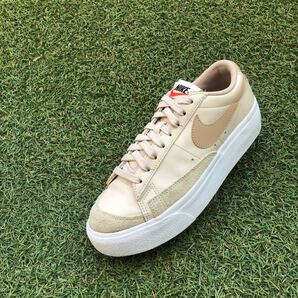 美品24 NIKE BLAZER LOW PLATFORMナイキ ブレザーロー プラットフォーム HB228