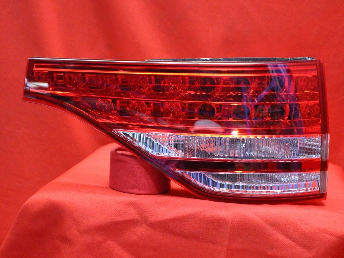 ★TOYOTA ESTIMA エスティマ 50系 前期 純正テールレンズ 内側 ICHIKOH 28-194 ACR50W ACR55W GSR50W GSR55W 右側 RIGHT!美品!★jaero