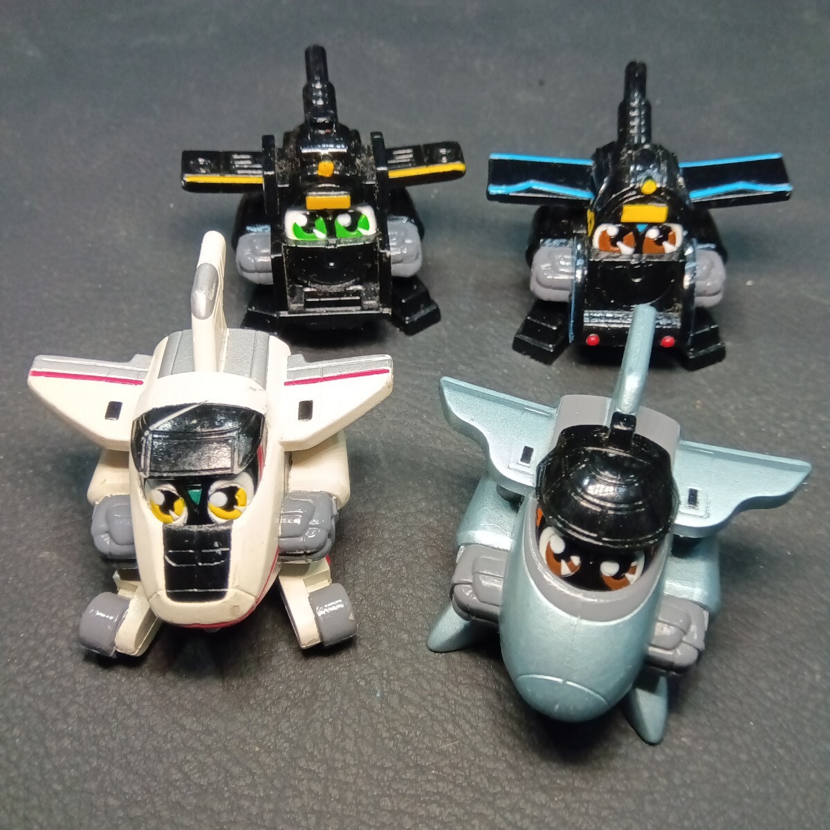 Yahoo!オークション -「超特急ヒカリアン」(ロボットヒーロー Yahoo!オークション -「超特急ヒカリアン」(ロボットヒーロー