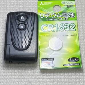 送料込『美品』『トヨタ純正』『007YUUL0430』『清掃済』キーレス ハイエース|ランドクルーザー|ヴォクシー|シエンタ|タンク等 347