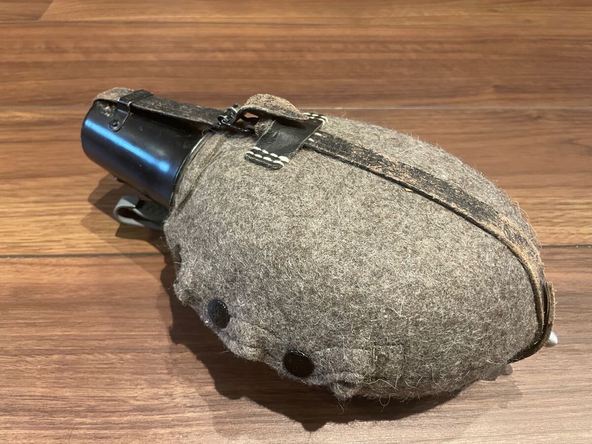 ドイツ軍 レプリカ水筒 WWII ジャンク ドイツ軍 レプリカ水筒 WWII ジャンク Yahoo!オークション