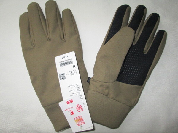 ★新品 2024年 UNIQLO ユニクロ ヒートテックライニンググローブ M 32.BEIGE ベージュ 肌面は吸湿発熱機能 防風 タッチパネル対応 手袋★