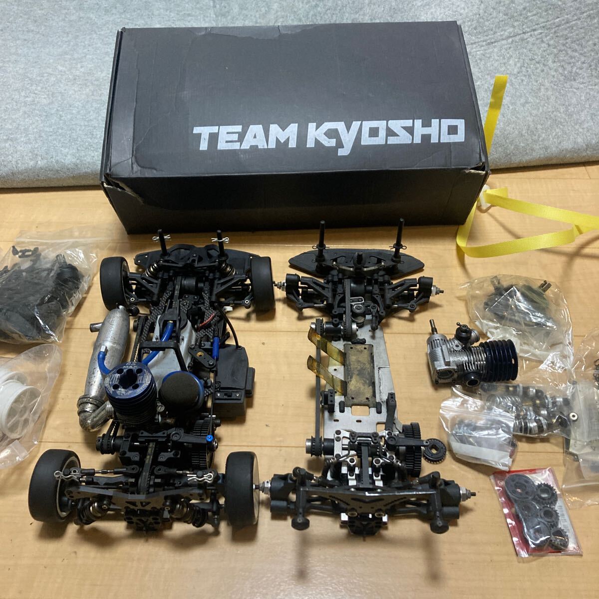 Yahoo!オークション -「v-one r4 evo」(パーツ) (自動車)の落札 Yahoo!オークション -「v-one r4 evo」(パーツ) (自動車)の落札