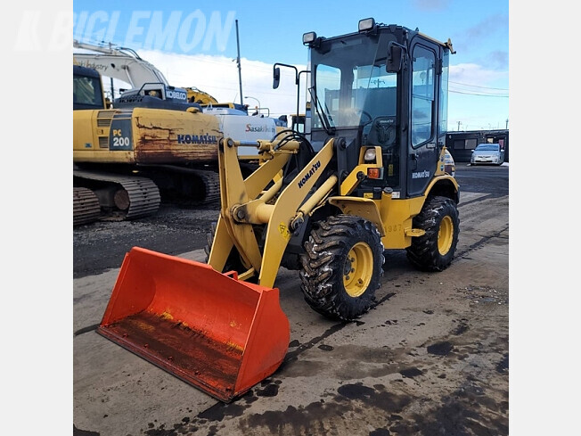 【非売品】コマツ　WA-30  ホイールローダー 非売品】コマツ WA30 ホイールローダー 1/32 - メルカリ