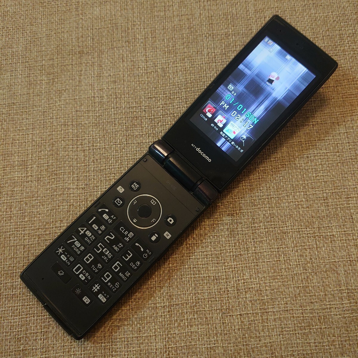 Yahoo!オークション -「sh-03e black」(シャープ) (NTTドコモ)の