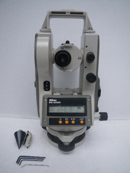 NIKON ニコン デジタルセオドライト NE-20SC 多少スレ.傷.汚れ等有りますがキレイな方です ピント問題無くレンズもキレイです 未校正品です