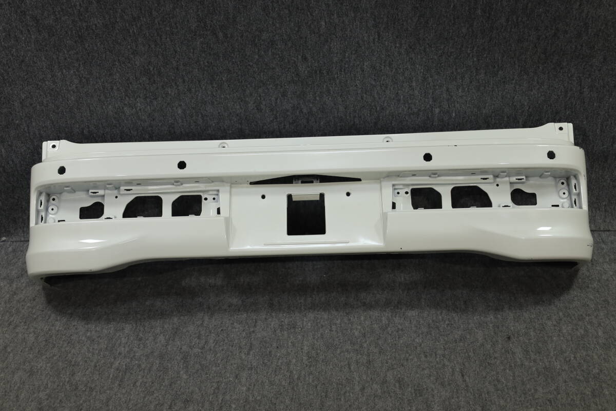 スズキ エブリィ ワゴン DA17W 純正 リアバンパー 71811-50T5