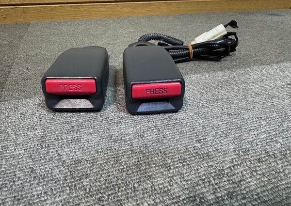 S320G アトレー 純正 シートベルト バックル シートベルト キャッチ 運転席 助手席 左右セット ☆即決☆全国送料無料☆