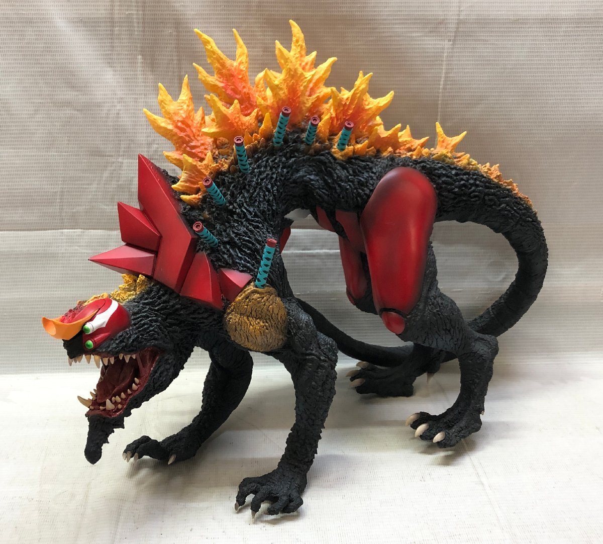 Yahoo!オークション -「ゴジラ フィギュア 30cm」の落札相場