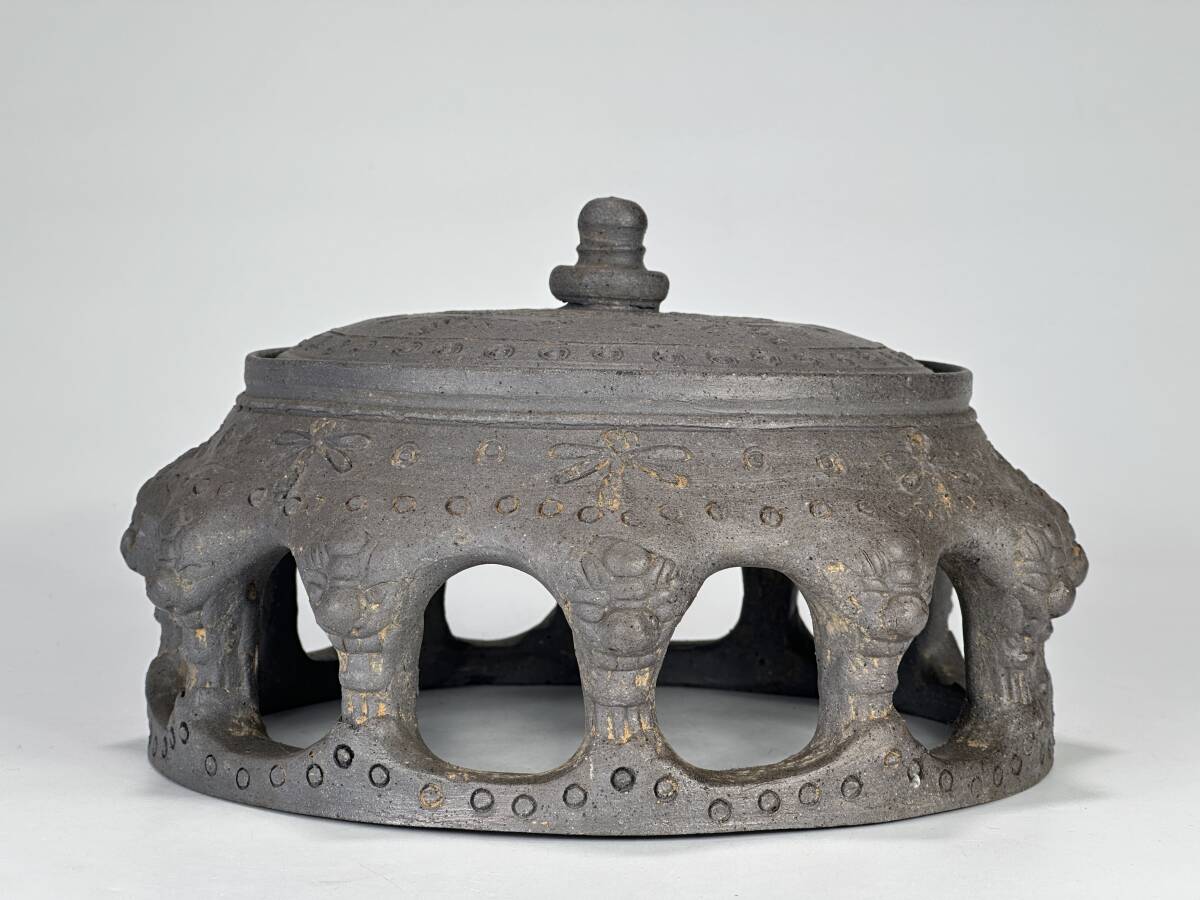 李朝骨董 鬼瓦 朝鮮王朝 新羅時代 寺院建築 出土品 コレクター