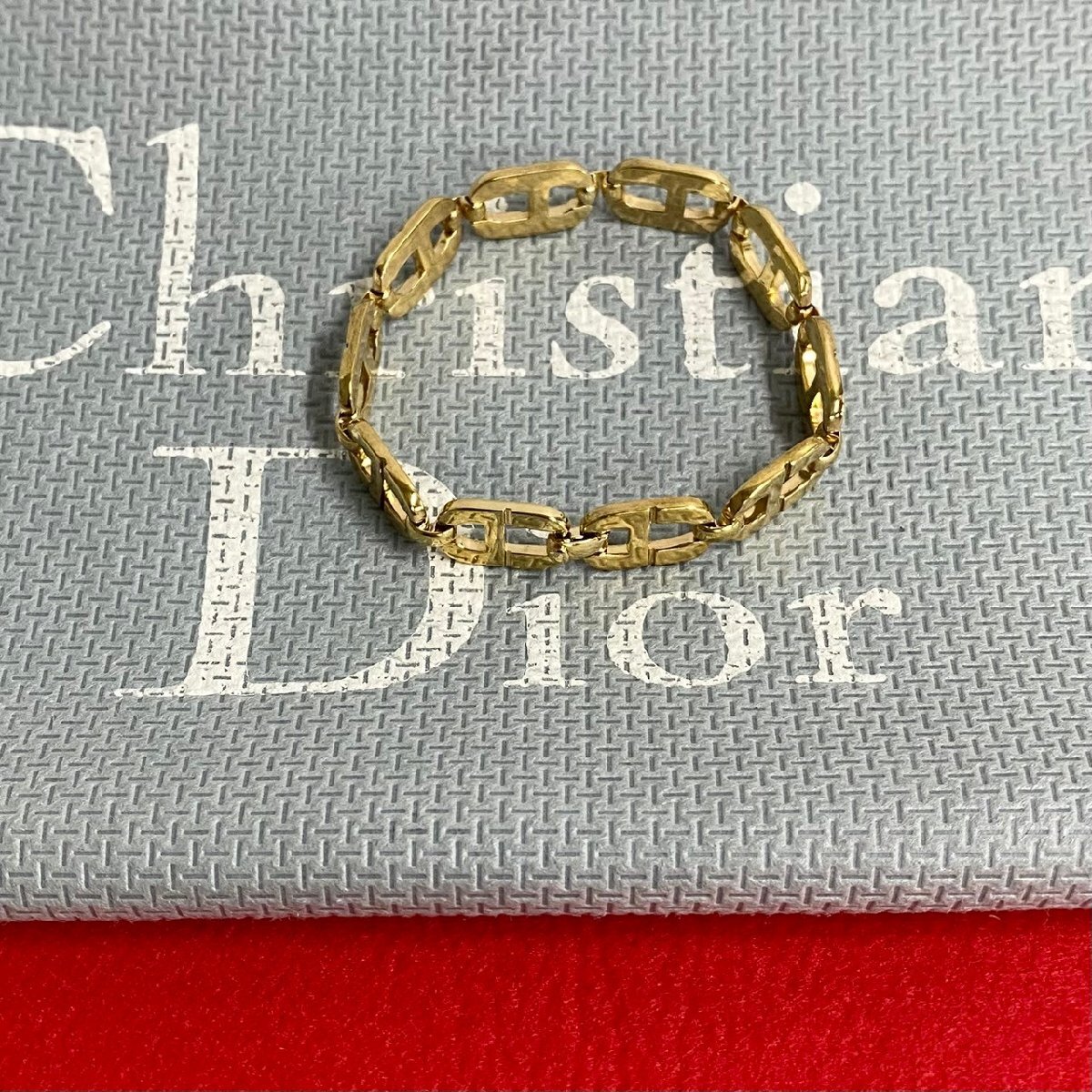極 美品 希少品 Christian Dior クリスチャンディオール ヴィンテージ CD モチーフ ブレスレット バングル アクセサリー ゴールド 57657