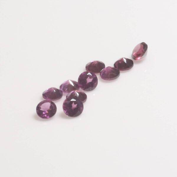 キレイなワインカラーガーネット 3mmラウンド 10個1.38ct