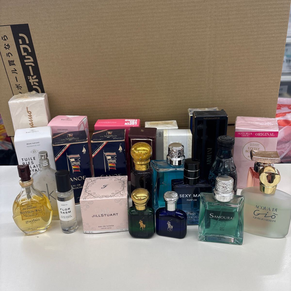 Yahoo!オークション -「香水 メンズ まとめ」(女性用) (香水 Yahoo!オークション -「香水 メンズ まとめ」(女性用) (香水