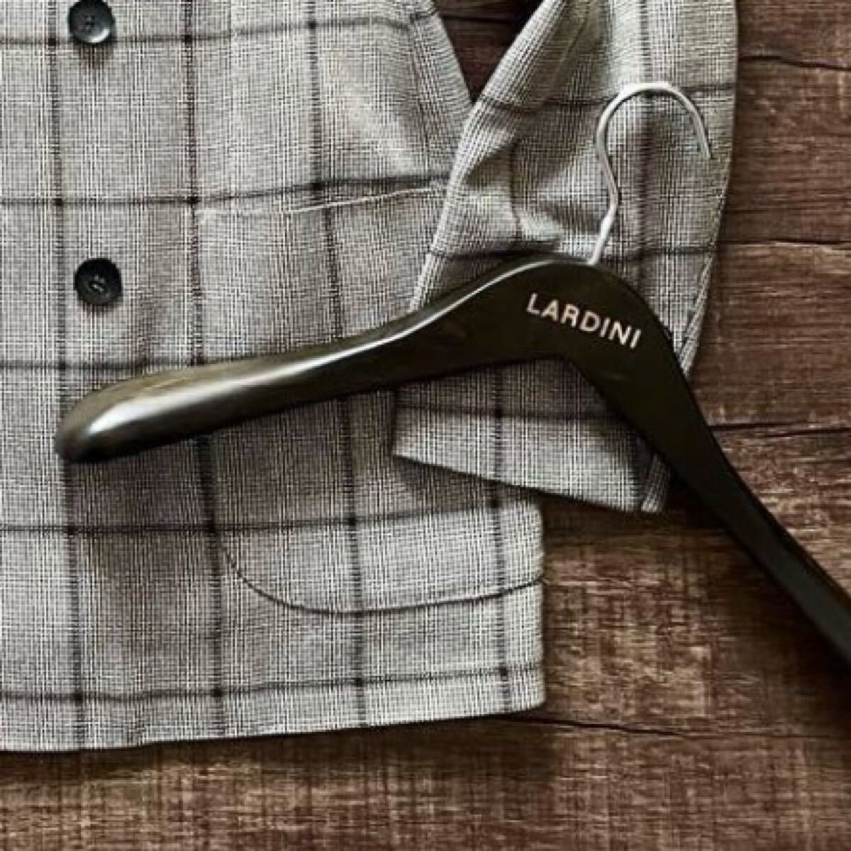 Yahoo!オークション -「lardini ラルディーニ」(ハンガー) (家庭 Yahoo!オークション -「lardini ラルディーニ」(ハンガー) (家庭
