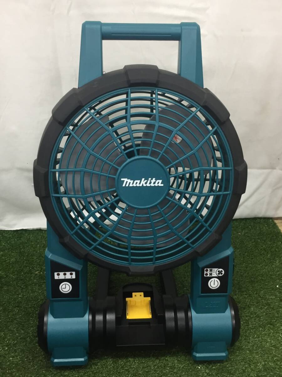 中古 makita マキタ 充電式ファン CF201D 14.4 18V 本体のみ