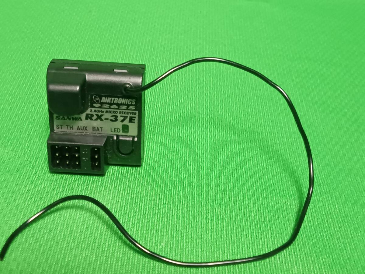 サンワ 受信機 RX－37E 2．4G 3チャンネル 中古品です