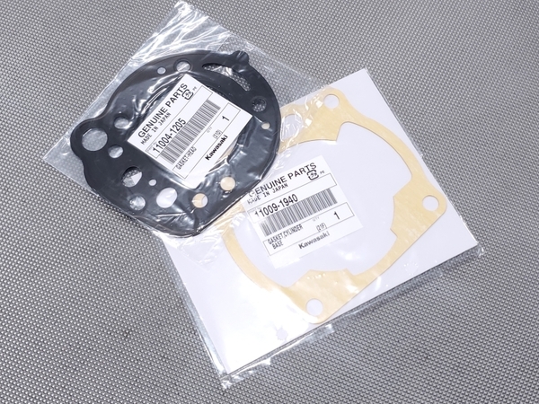 ●送料無料●新品 KDX125SR カワサキ 純正 シリンダー ヘッドガスケット & ベースガスケット > DX125A エンジン パッキン