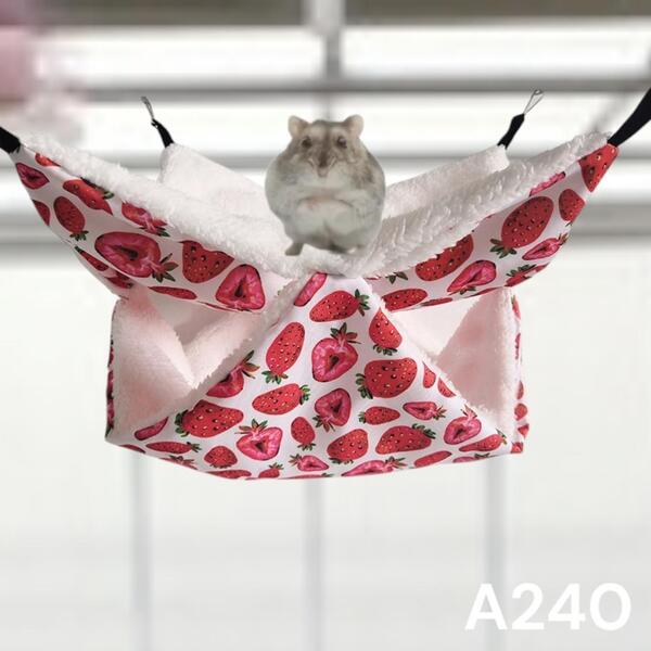 小動物 チンチラ ハンモック いちご柄 ペット フェレット モルモット チンチラ