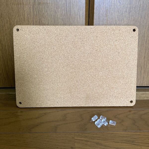 送料無料☆無印良品MUJI コルクボードS 30cm×20cm×厚さ1cm ピン6本おまけ付き