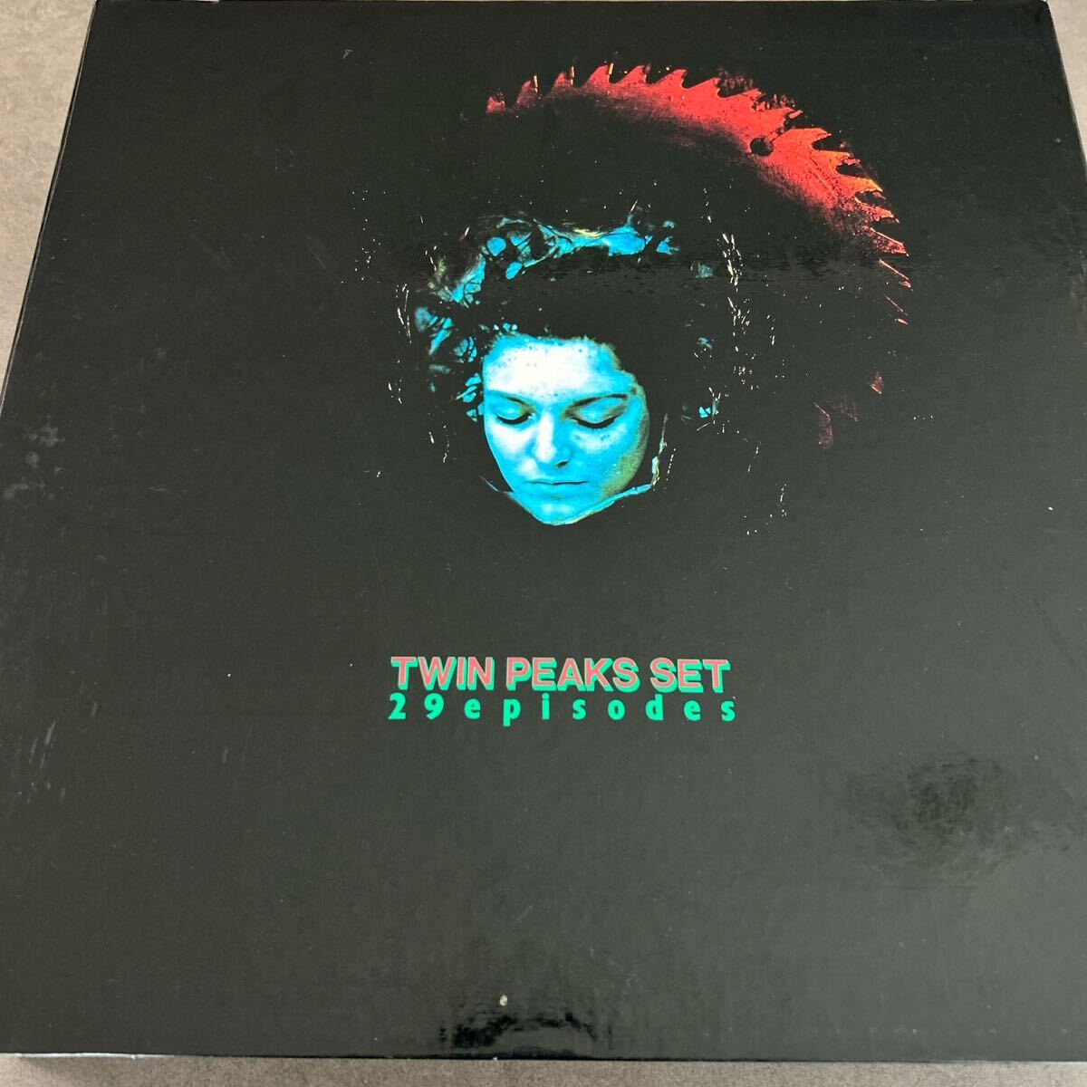 レーザーディスク TWIN PEAKS ツインピークス BOXセット Yahoo!オークション -「ツインピークス」(レーザーディスク) の