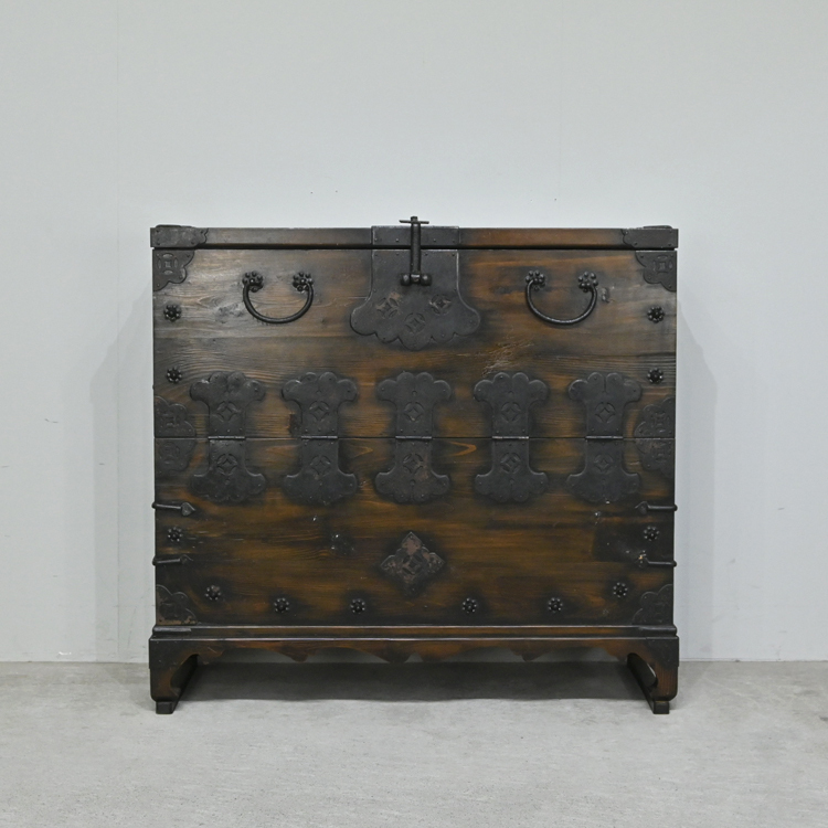 李朝家具 無垢 錠前 バンダジ 半閉櫃 箪笥 キャビネット サイド