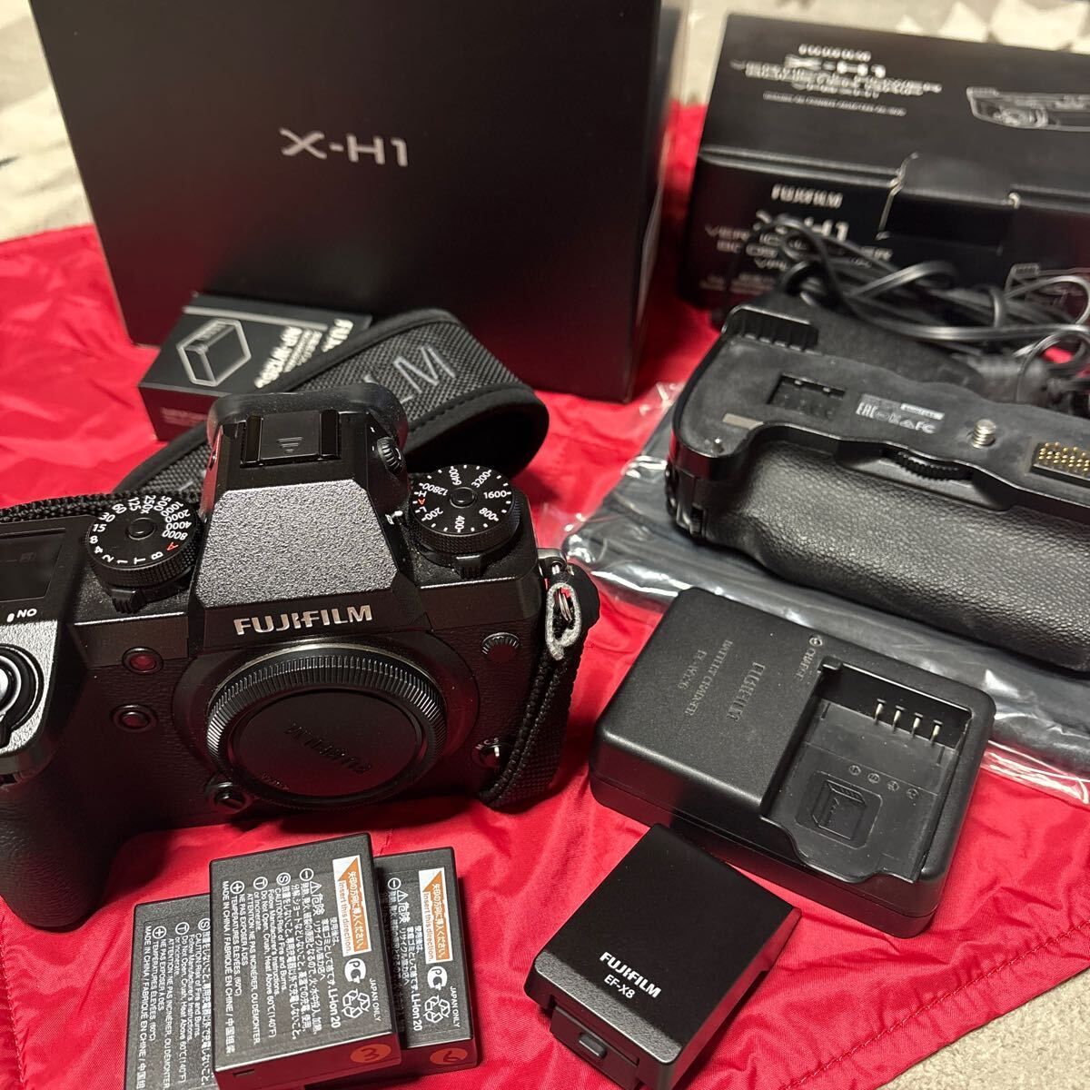 Yahoo!オークション -「富士フイルム x-h1 ボディ」の落札相場 Yahoo!オークション -「富士フイルム x-h1 ボディ」の落札相場