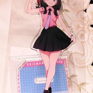 グリッドマンユニバース渋谷TSUTAYAツタヤ限定 宝田六花CV宮本侑芽 衣装チェンジver(夢芽の服を着た六花)アクリルスタンド 新品未開封