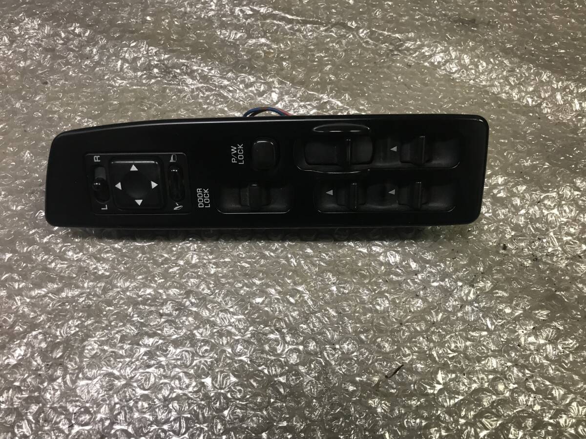 いま人気のアイテム R32スカイライン タイプM リメッテン パワーウィンドウスイッチ パーツ