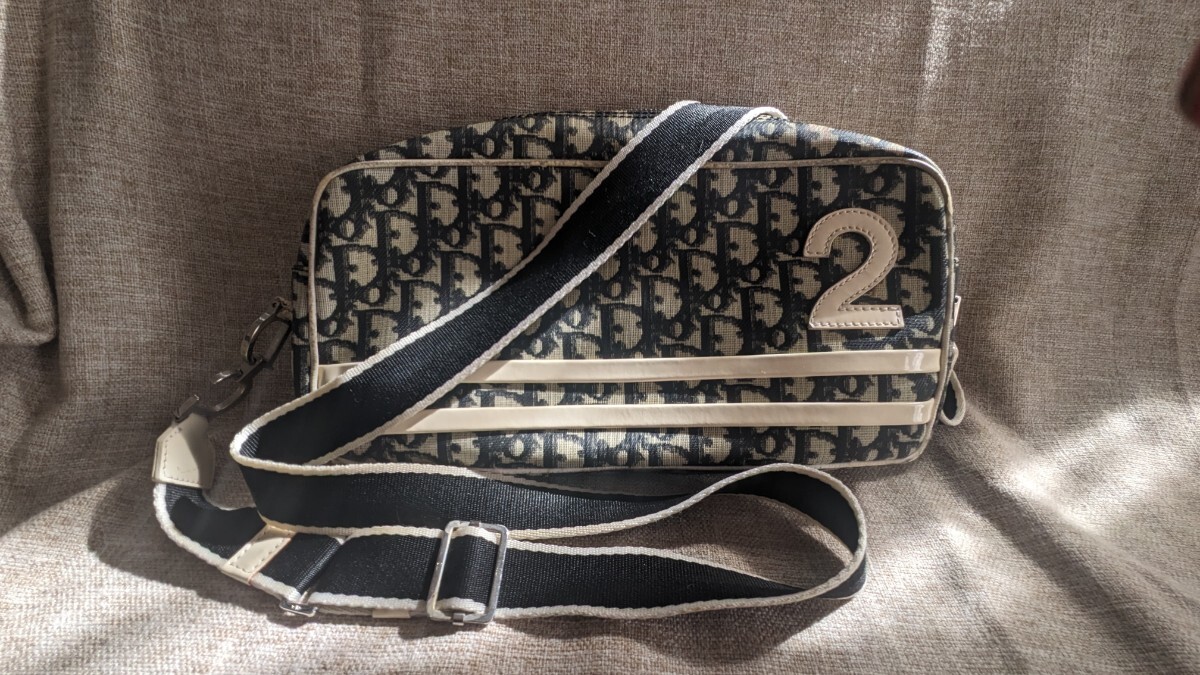 Yahoo!オークション -「no.2)」(トロッター) (かばん、バッグ)の Yahoo!オークション -「no.2)」(トロッター) (かばん、バッグ)の