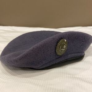 実物 ウクライナ戦争 ウクライナ軍特殊部隊用ベレー帽 ウール バッジ付き