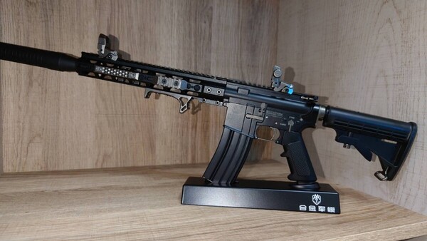 精巧1/2スケール ミニチュア M4a1 RISカスタム品