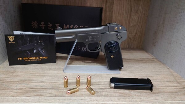 精巧1/2スケール ミニチュア browning M1900 ガンカラー