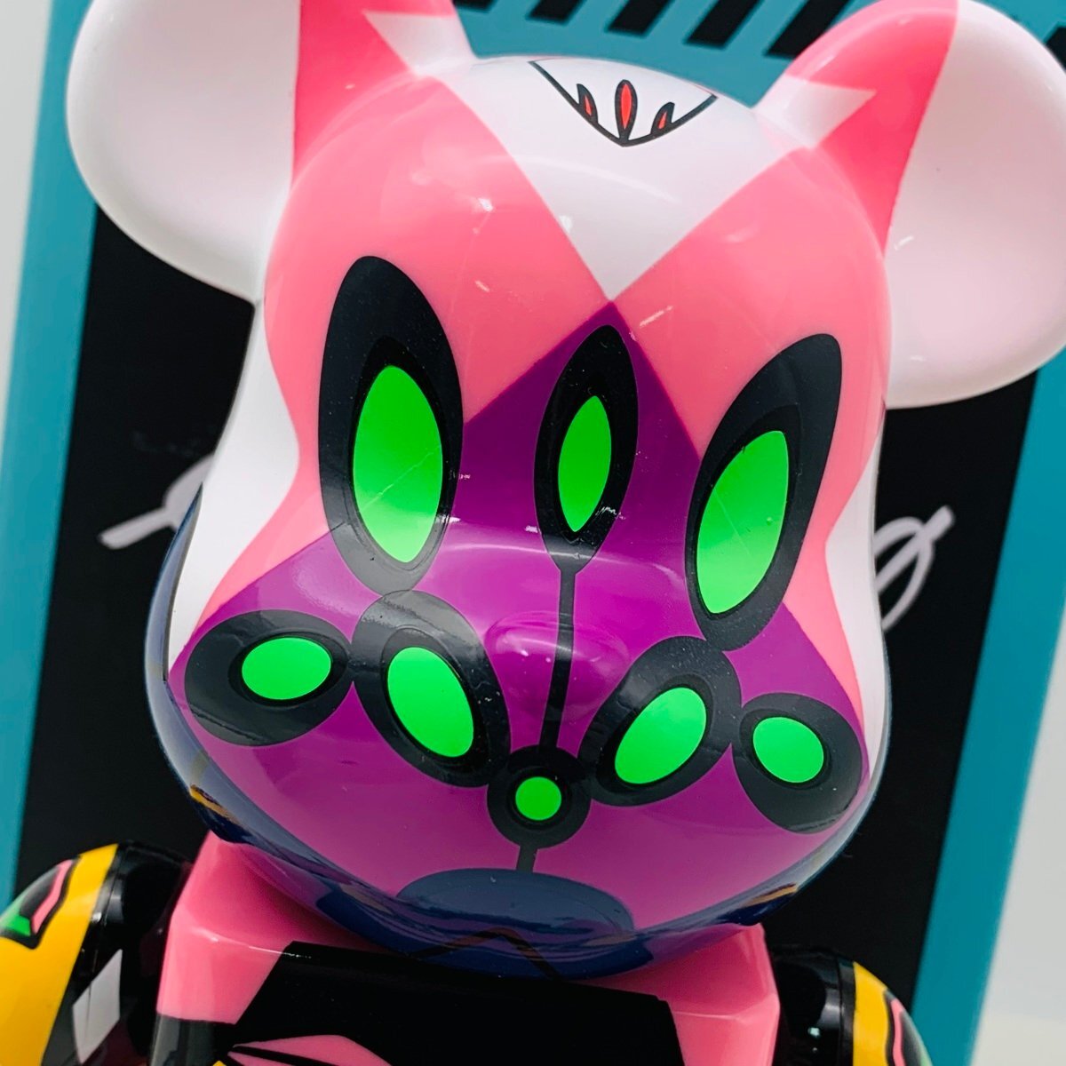 Yahoo!オークション -「be@rbrick エヴァンゲリオン8号機β 400 Yahoo!オークション -「be@rbrick エヴァンゲリオン8号機β 400
