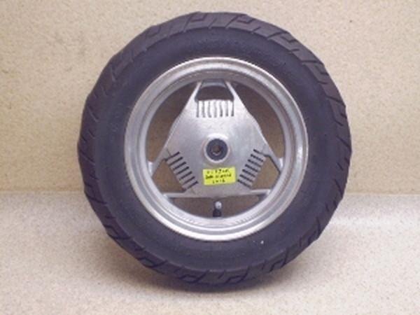 HL1096 シグナス125 フロントホイール・タイヤ 50V-0306