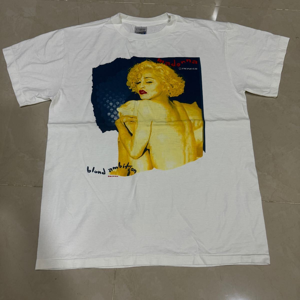 Yahoo!オークション -「マドンナツアーtシャツ」の落札相場 Yahoo!オークション -「マドンナツアーtシャツ」の落札相場