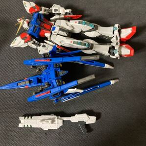 rg ビルドストライクガンダムフルパッケージ