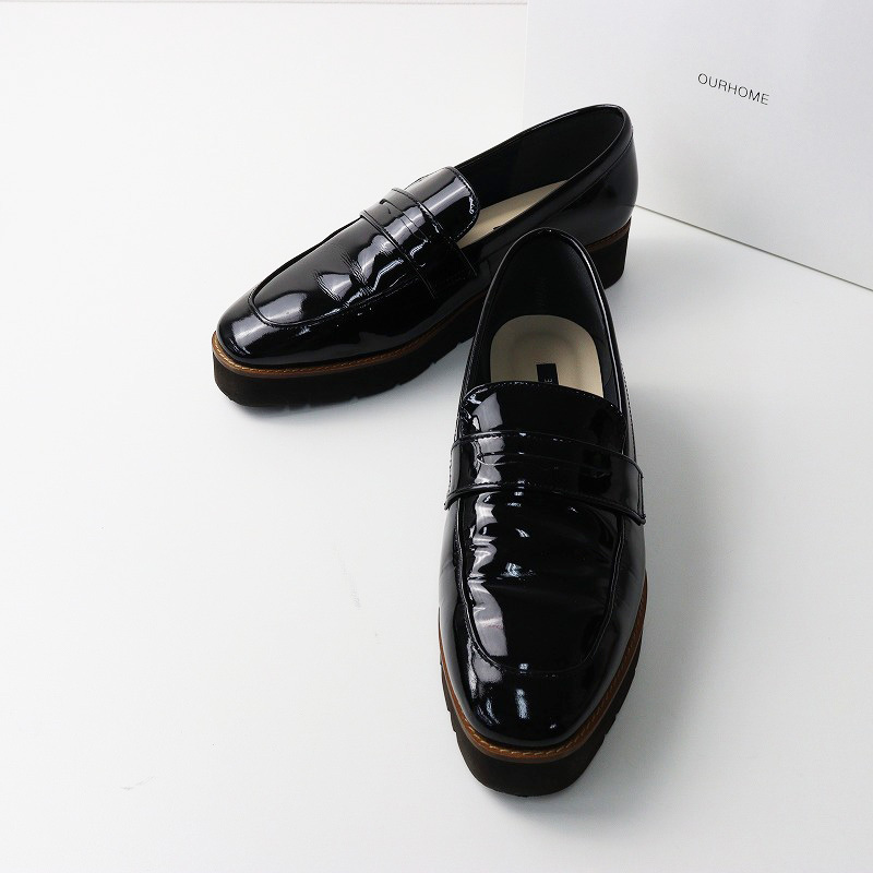 ourhome エナメルレザーのローファーシューズ 24.5 定価18590円 OURHOME エナメルレザーのローファーシューズ 24.5
