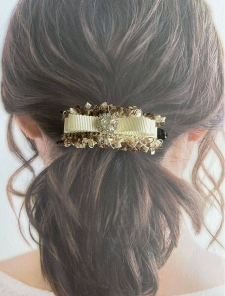 【ハンドメイド】ツイードリボンアーチ型クリップ☆ヘアアクセサリー377