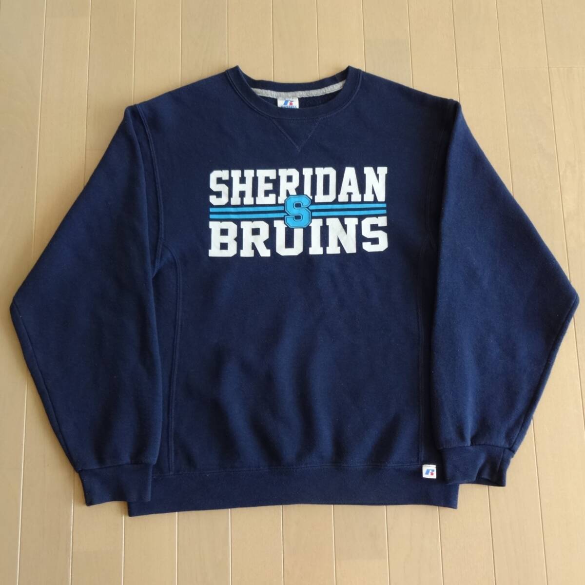 アメリカ古着 前V ラッセルアスレティック スウェットトレーナー 紺 NAVY■Russell Athletic 横リブ カレッジ sheridan bruins■アメカジ
