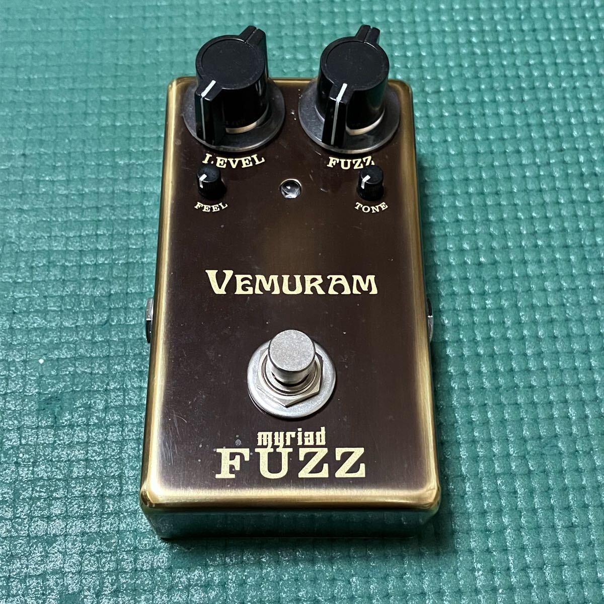 Yahoo!オークション -「vemuram fuzz」の落札相場・落札価格 Yahoo!オークション -「vemuram fuzz」の落札相場・落札価格