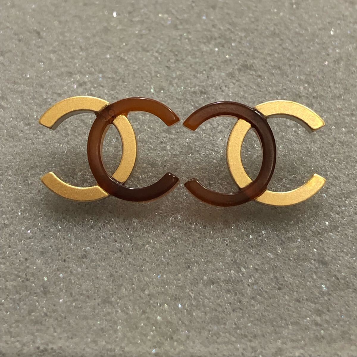 Yahoo!オークション -「chanel べっこう」(イヤリング、ピアス Yahoo!オークション -「chanel べっこう」(イヤリング、ピアス