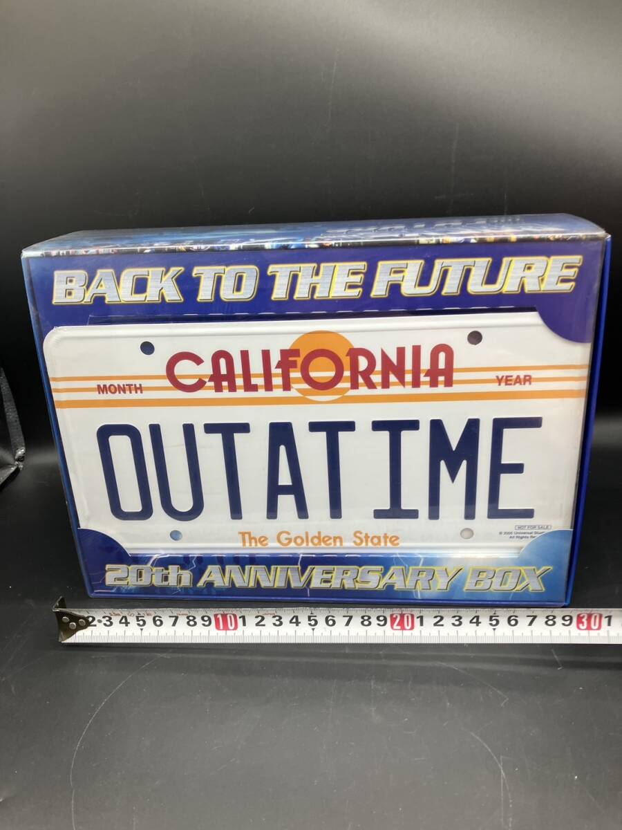 大特価！大幅値下げ！！【未使用品】バックトゥザフューチャー 20周年記念ボックス バックトゥザフューチャー 20周年記念 DVDボックス - メルカリ