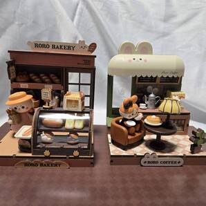 カフェとベーカリーのドールハウスセット キット完成品