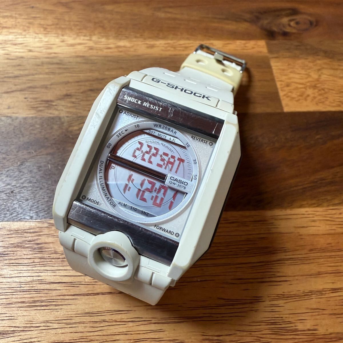 Yahoo!オークション -「g-shock g-8100」の落札相場・落札価格 Yahoo!オークション -「g-shock g-8100」の落札相場・落札価格