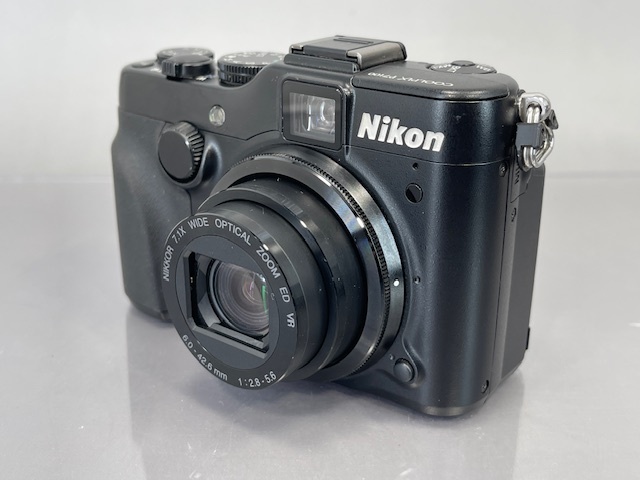 Yahoo!オークション -「nikon coolpix p7100」の落札相場・落札価格