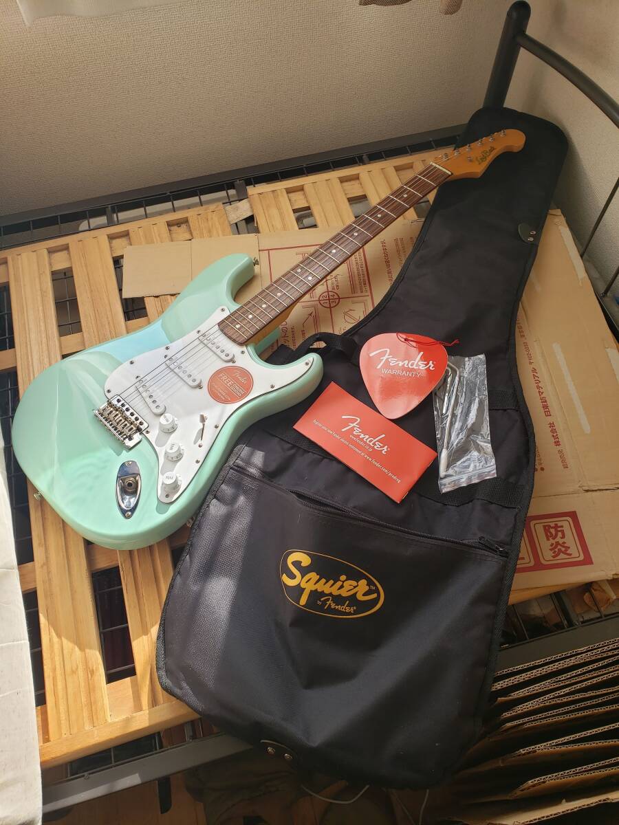 【送料込】プレイテック　ストラトキャスター　グリーン PlayTech プレイテック ストラトキャスター エレキギター